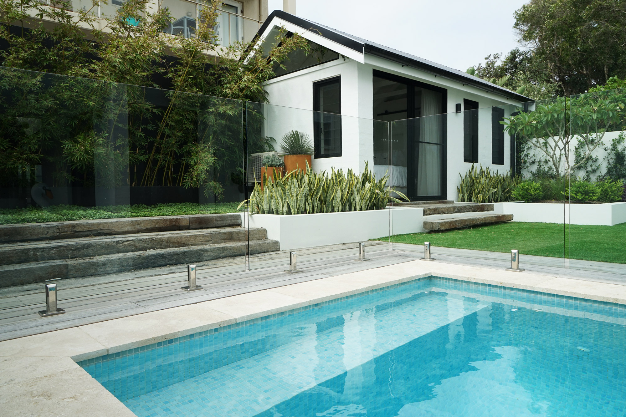 BONDI LANDSCAPES POOL